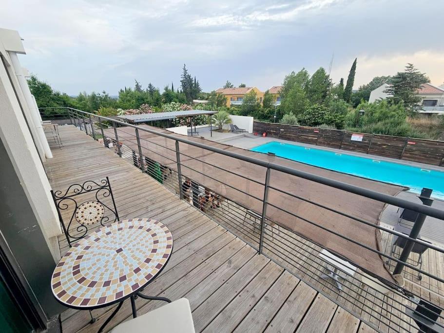 104 Douce Provence Au Calme Face A La Piscine Apartment Eguilles Exterior photo