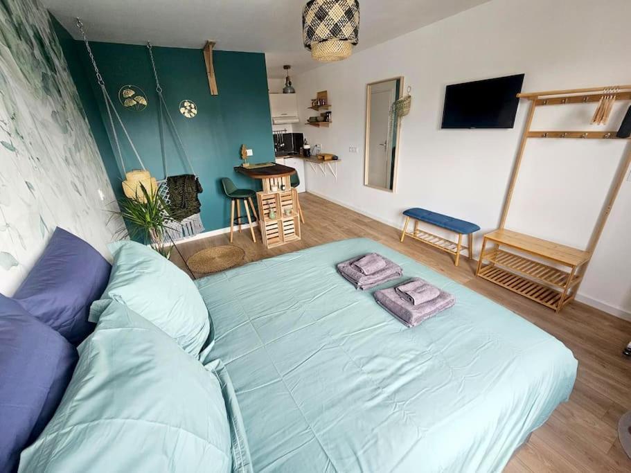 104 Douce Provence Au Calme Face A La Piscine Apartment Eguilles Exterior photo