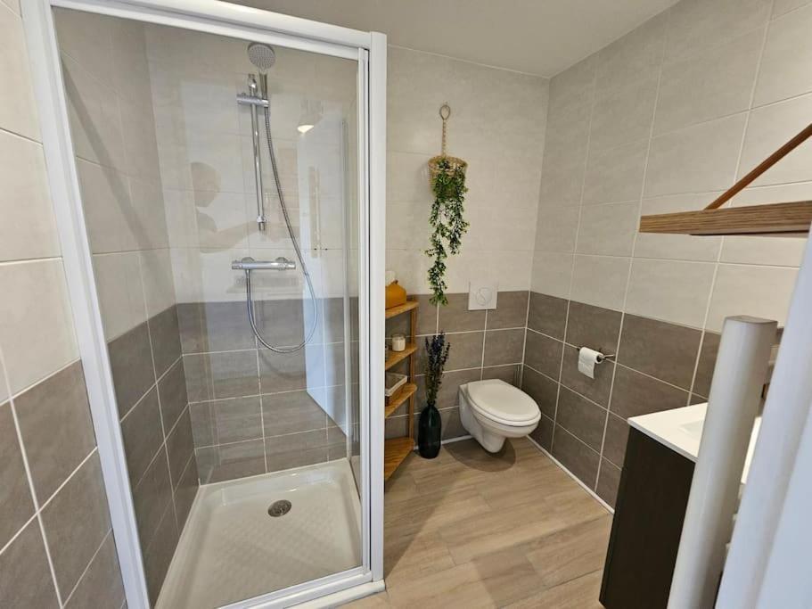 104 Douce Provence Au Calme Face A La Piscine Apartment Eguilles Exterior photo
